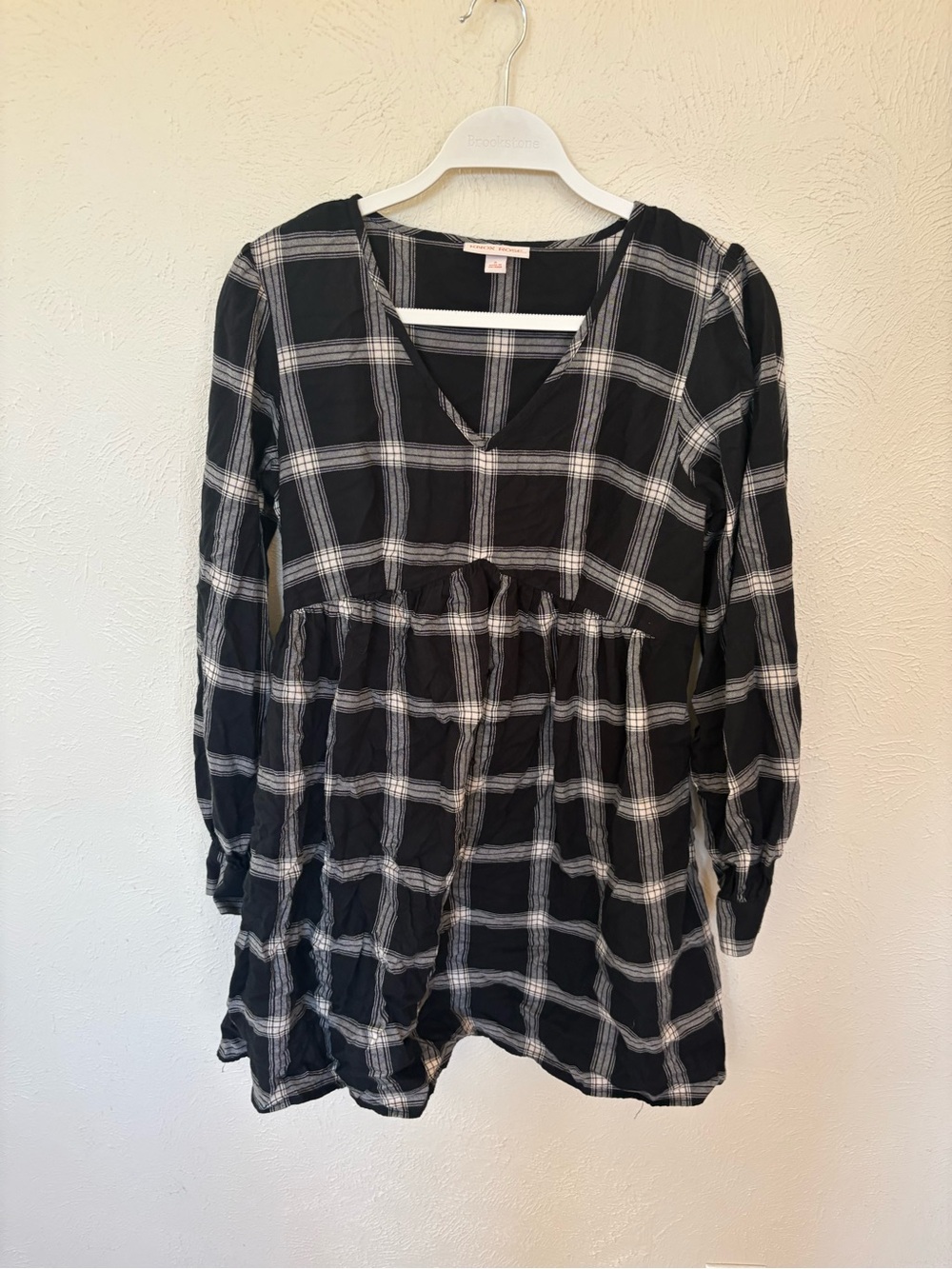 Knox Rose Black & White Plaid V-Neck Tunic